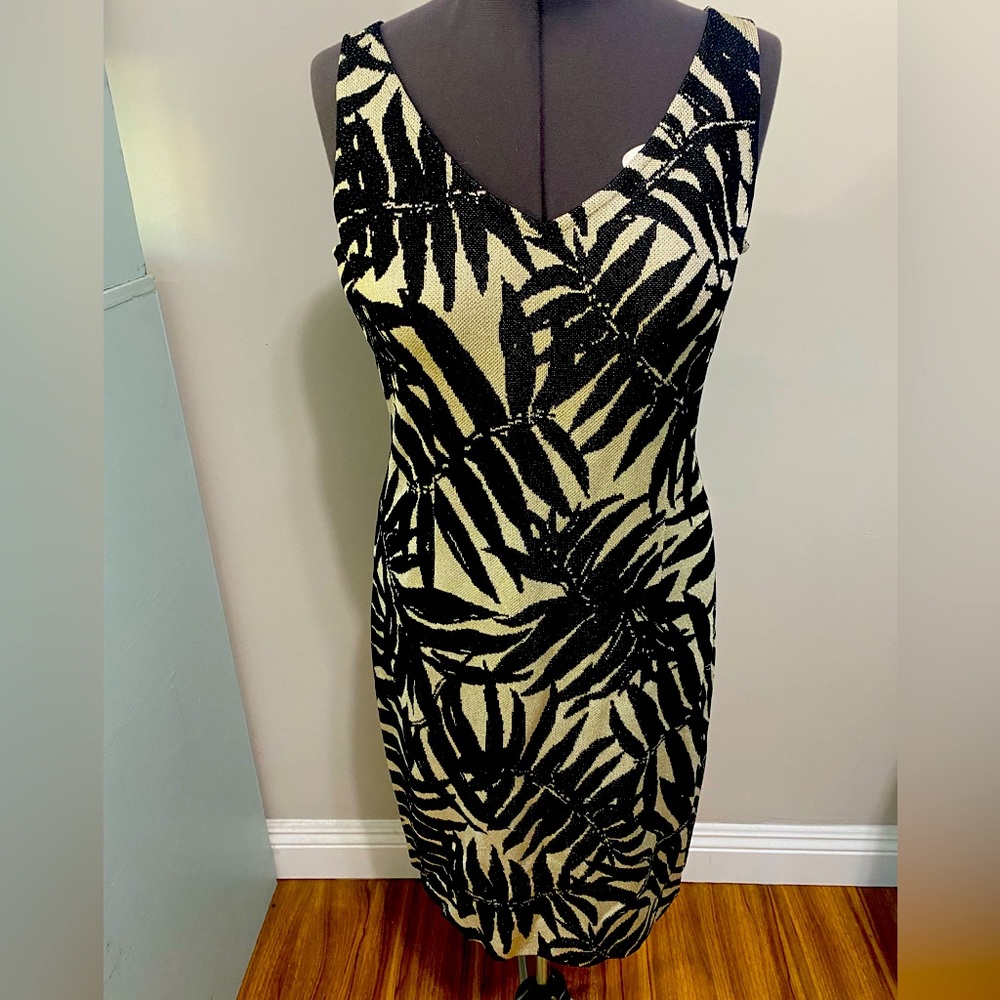 ST JOHN EVENING SZ 12 SEQUIN KNIT SLEEVELESS COCKTAIL EVENING DRESS LEAF PATTERN
